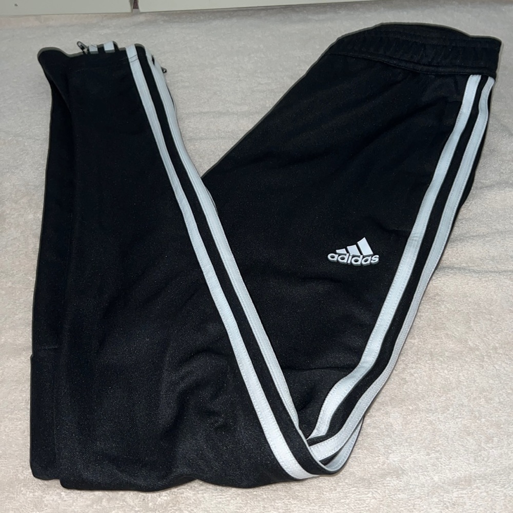 Adidas Track Pant!! NWOT!! Plus Bonus Nike Headband!